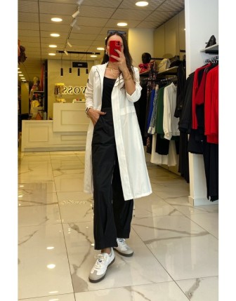 Trenç Beyaz Kapüşonlu Fermuarlı  Cep Detaylı Trençkot